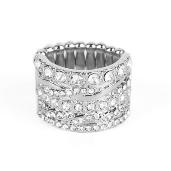 Paparazzi Jewelry - Picture 1 of 2